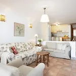 公寓 Home2book Cozy Pool & Tenis Court, El Poris 波里斯-德阿沃纳